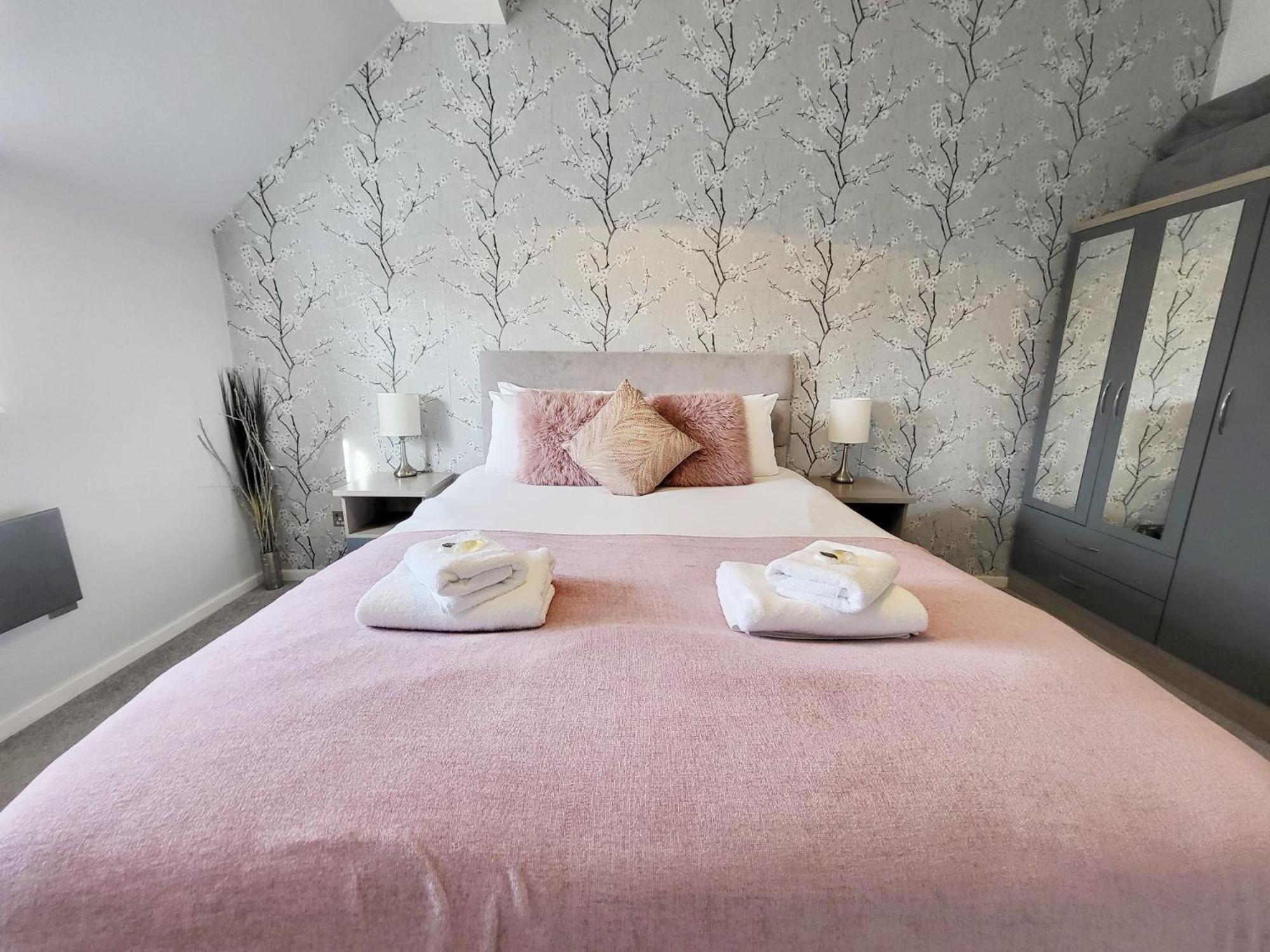 Stylish Apt With Minster Views I Pass The Keys Йорк Екстериор снимка