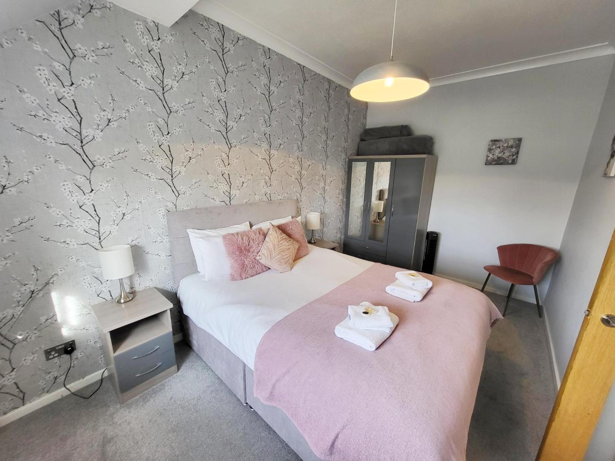 Stylish Apt With Minster Views I Pass The Keys Йорк Екстериор снимка